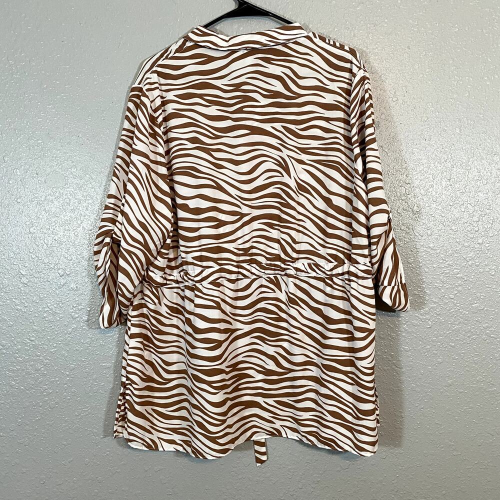 Cato Womens 2XL 18/20 Animal Print White Brown 3/4 Sleeve Shirt Blouse Top - Picture 2 of 8